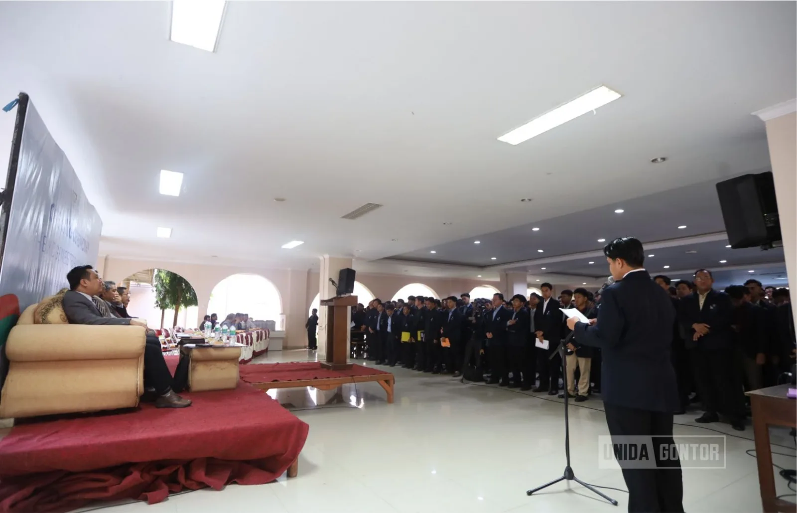 Pembukaan Ujian Tengah Semester UNIDA Gontor di Lobby Gedung Terpadu