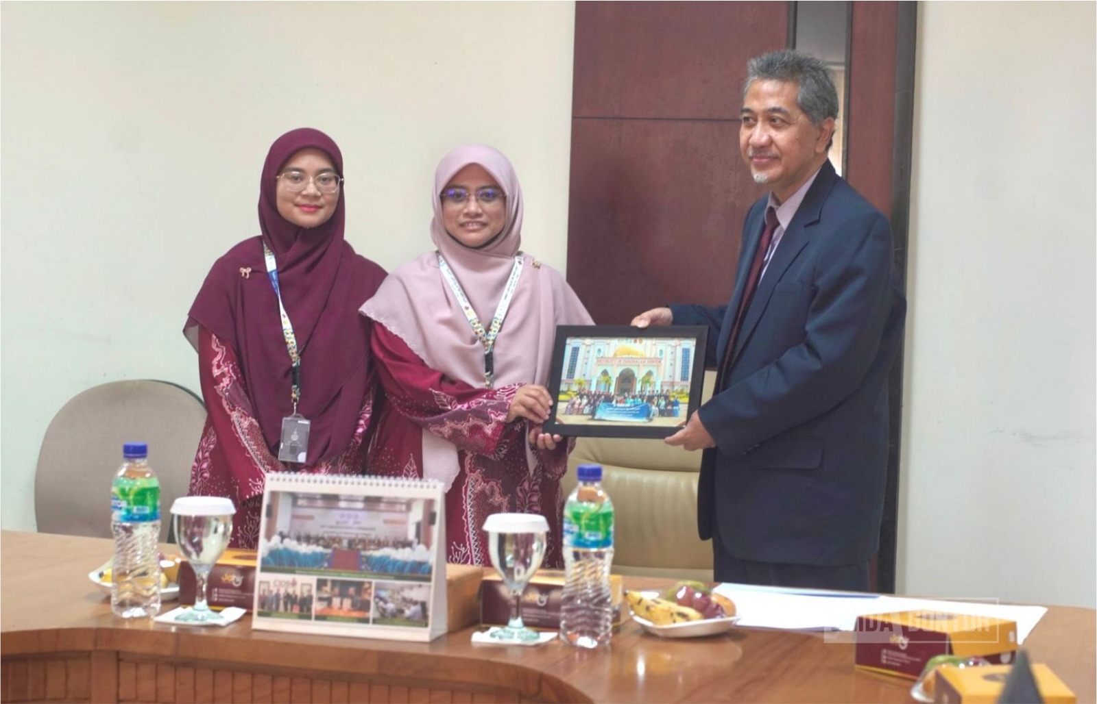 Penutupan Program Intensacive Arabic Course MAIK Malaysia di Universitas Darussalam Gontor