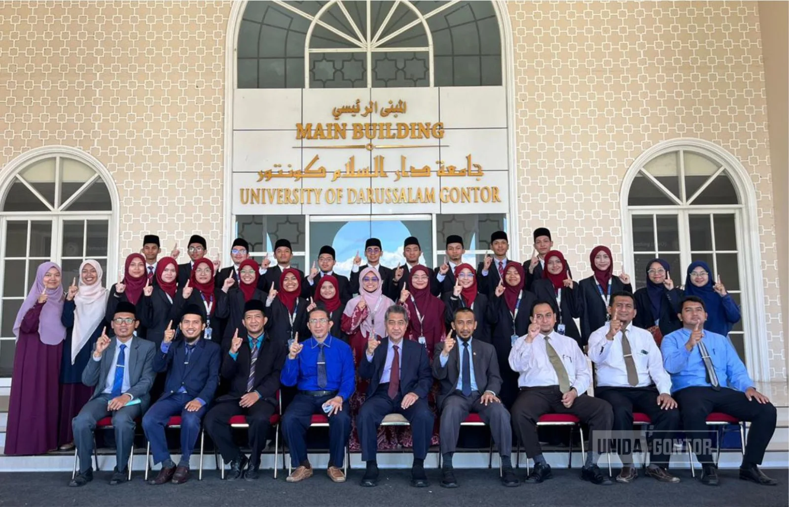 Penutupan Program Intensive Arabic Course MAIK Malaysia di Universitas Darussalam Gontor