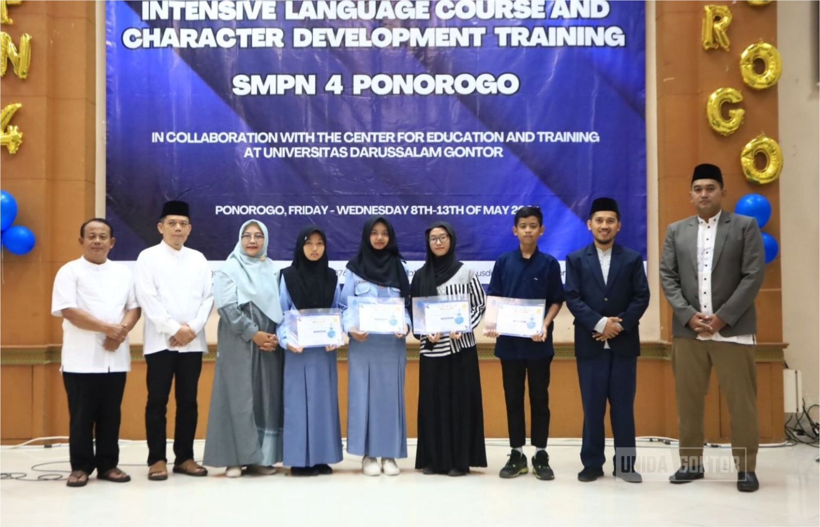 Penutupan program Intensive Language Course SMPN 4 Ponorogo di UNIDA Gontor
