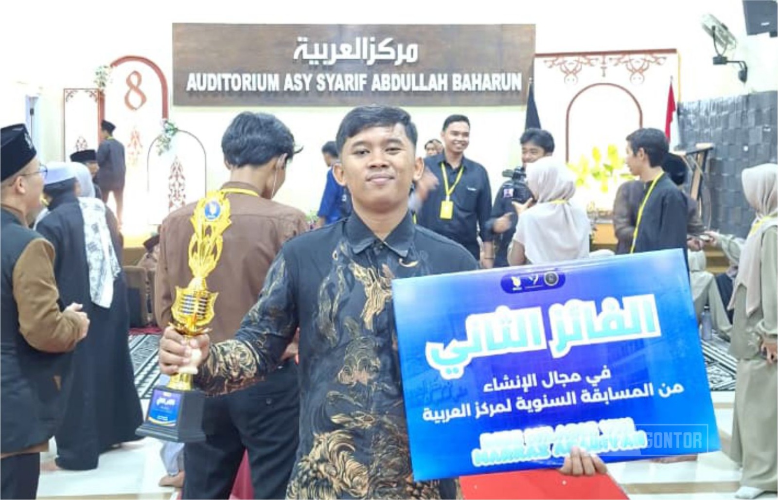 Mahasiswa SAA UNIDA Gontor Muhammad Galih Rakasiwi meraih Juara 2 Lomba Insya’ Nasional MUNAYA VIII di Kediri