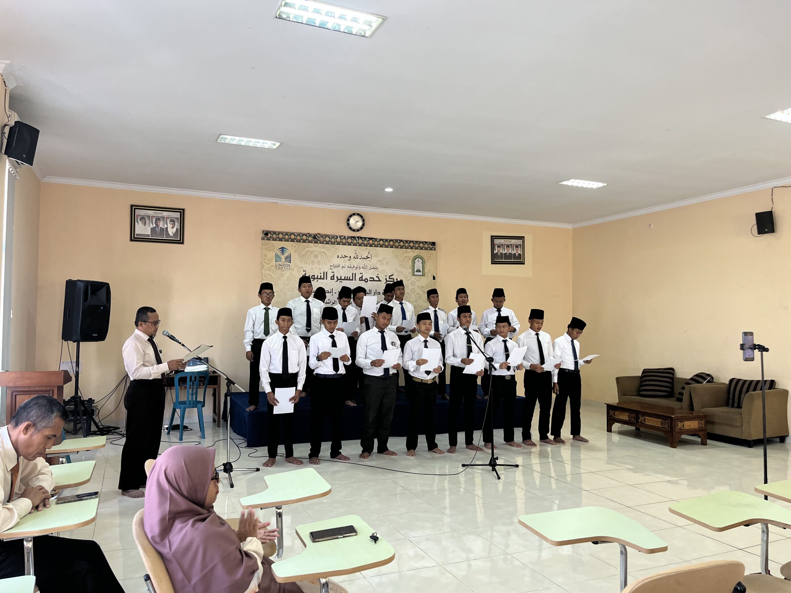 Pelantikan pengurus baru HMP Agroteknologi UNIDA Gontor periode 2026 di Aula Sirah Nabawiyah