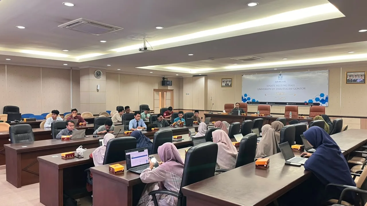 Pendampingan input RKAT melalui E-Budgeting oleh BAK UNIDA Gontor bersama bendahara satuan kerja
