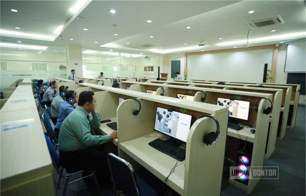 Pelaksanaan Proficiency Test dosen UNIDA Gontor