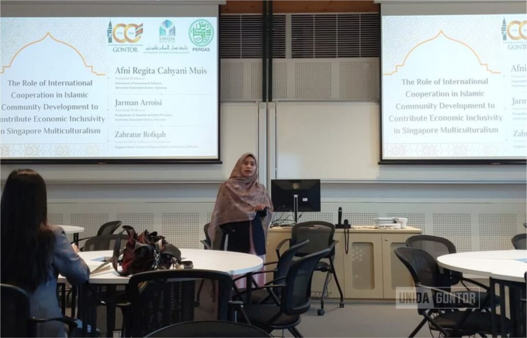 Dosen Hubungan Internasional UNIDA Gontor Diseminasi Riset Kolaboratif di NTU Singapura