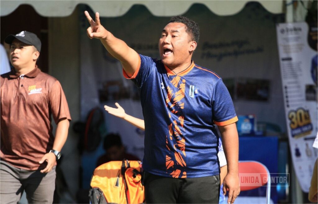 Empat tim memastikan lolos ke babak semifinal Turnamen Mini Soccer SD dan MI se-Ponorogo Milad ke-63 UNIDA Gontor.