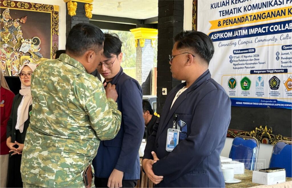 Mahasiswa UNIDA Gontor mengikuti KKN Kolaboratif ASPIKOM Jatim 2026 di kawasan Tengger