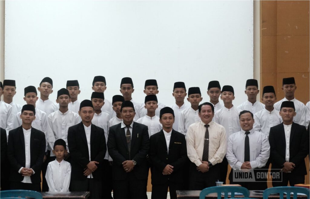UNIDA Gontor Terima Kunjungan Santri Darussalam Sukaraja untuk Penguatan Wawasan Akademik