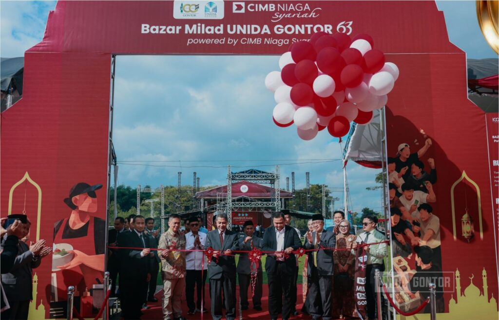 Bazar UMKM dan Produk Alumni Meriahkan 100 Tahun Gontor dan Milad ke-63 UNIDA Gontor