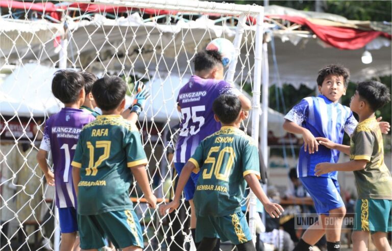 SDIT Qurrata A’yun Raih Juara I Turnamen Mini Soccer Milad ke-63 UNIDA Gontor
