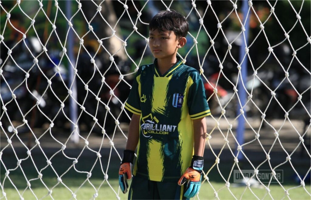 Semifinal Turnamen Mini Soccer SD dan MI se-Ponorogo dalam rangka Milad ke-63 UNIDA Gontor