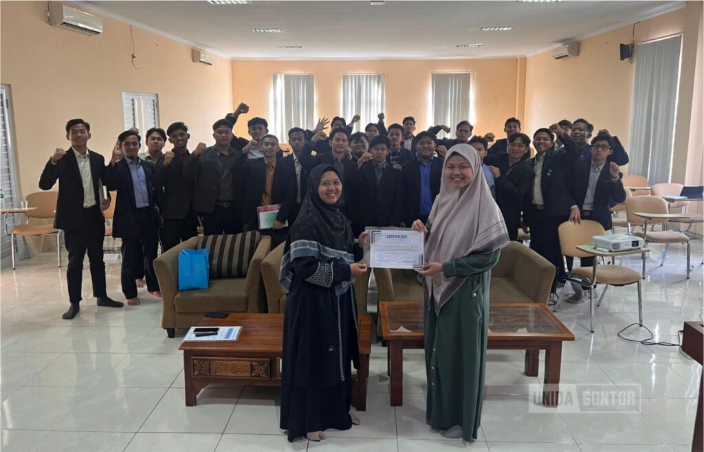 Pelatihan guru profesional Fakultas Tarbiyah UNIDA Gontor 2026