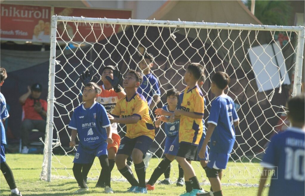 Turnamen Mini Soccer SD dan MI se-Ponorogo dalam rangka Milad ke-63 UNIDA Gontor.