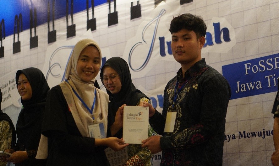 Mahasiswa PMH UNIDA Gontor meraih Juara Harapan I lomba ilmiah Jawa Timur 2026