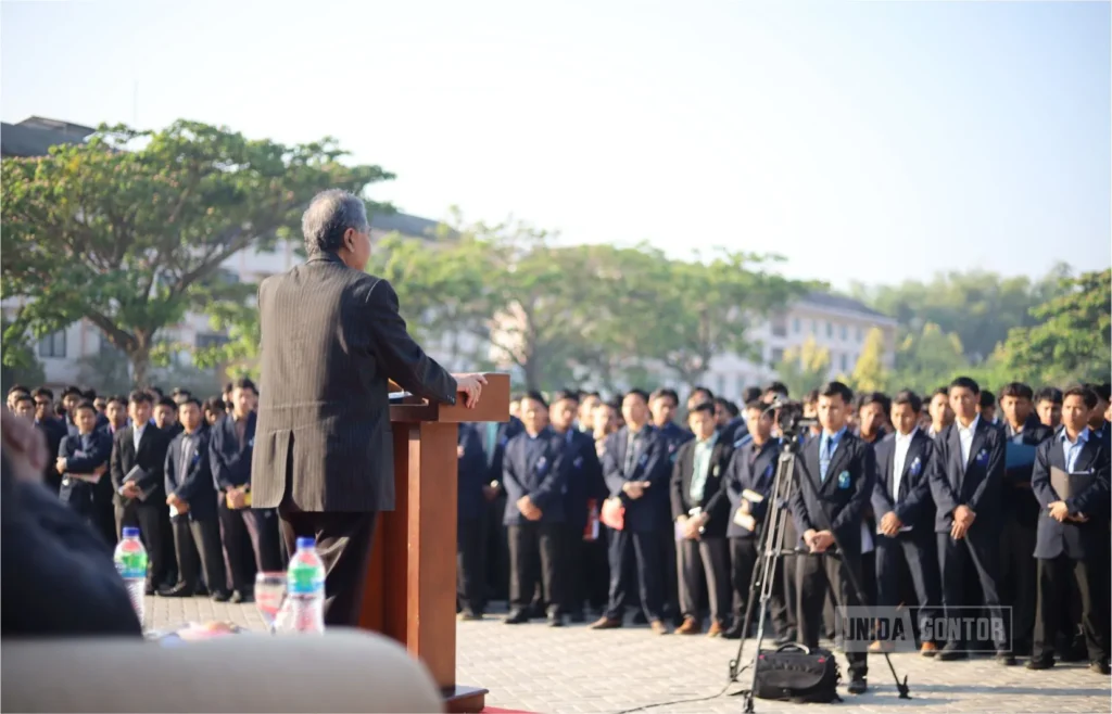 Rektor UNIDA Gontor memberikan pengarahan pada Pembukaan UAS Semester Ganjil 2026–2027