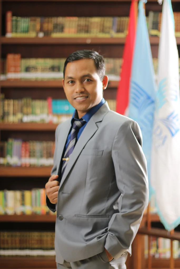 Dr. Muttaqin, S.H.I., M.Ag