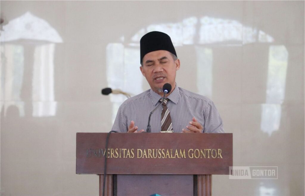 Kuliah Umum UNIDA Gontor Kelas C tentang pendidikan holistik