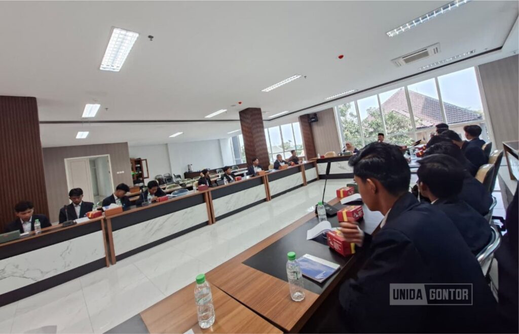 Mahasiswa PMH UNIDA Gontor mengikuti SPL di MUI Jawa Timur