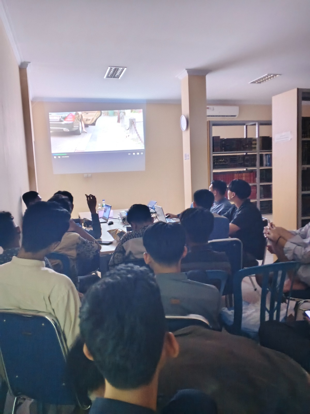 Review Film